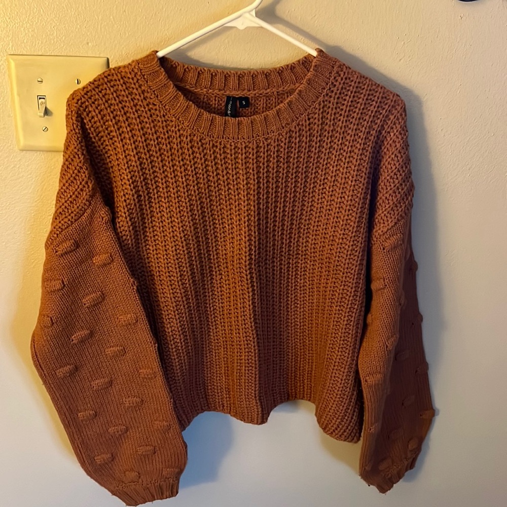 Pom Pom sleeve sweater